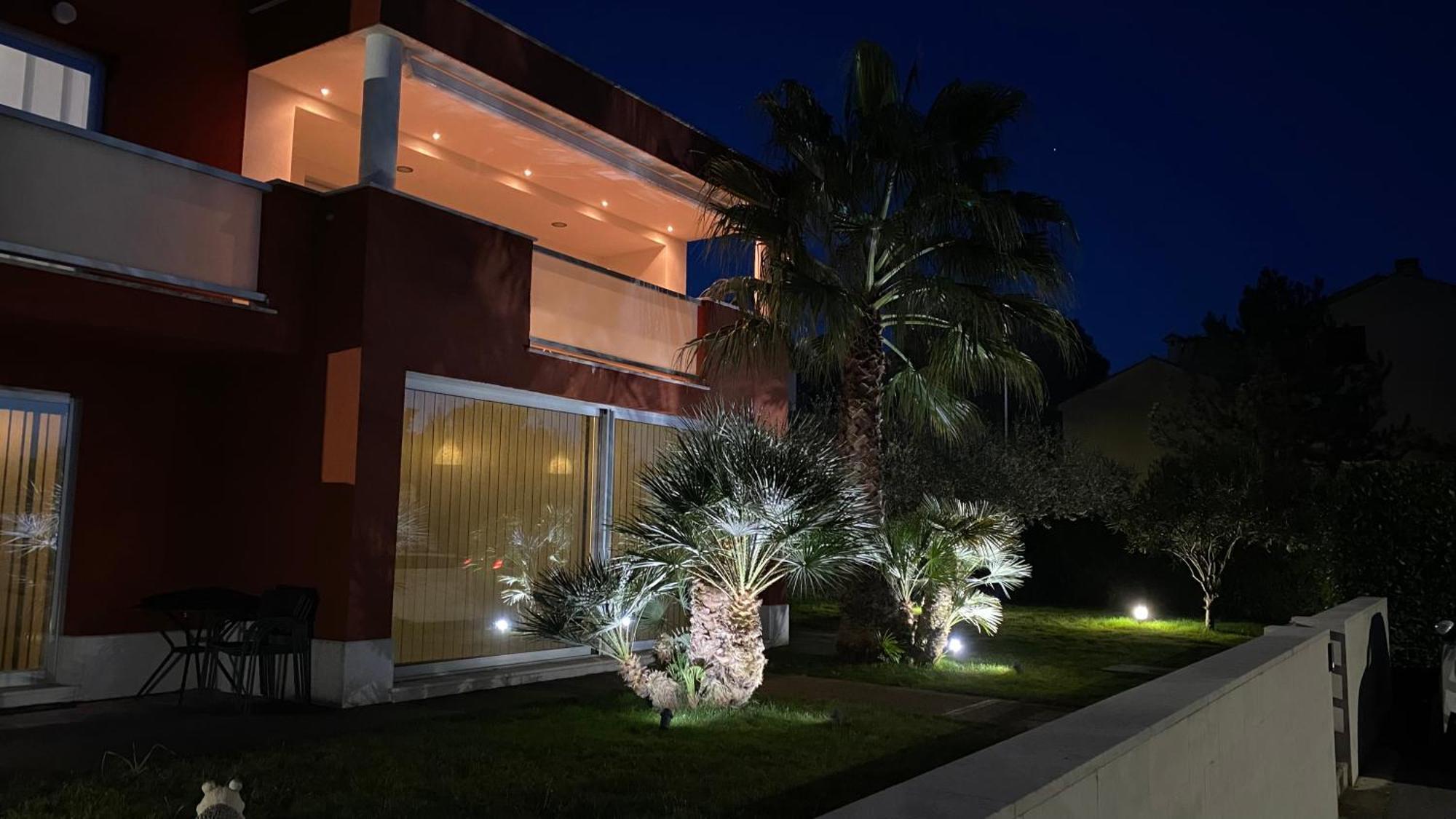 Ivni Apartmani Novigrad Istria Eksteriør bilde