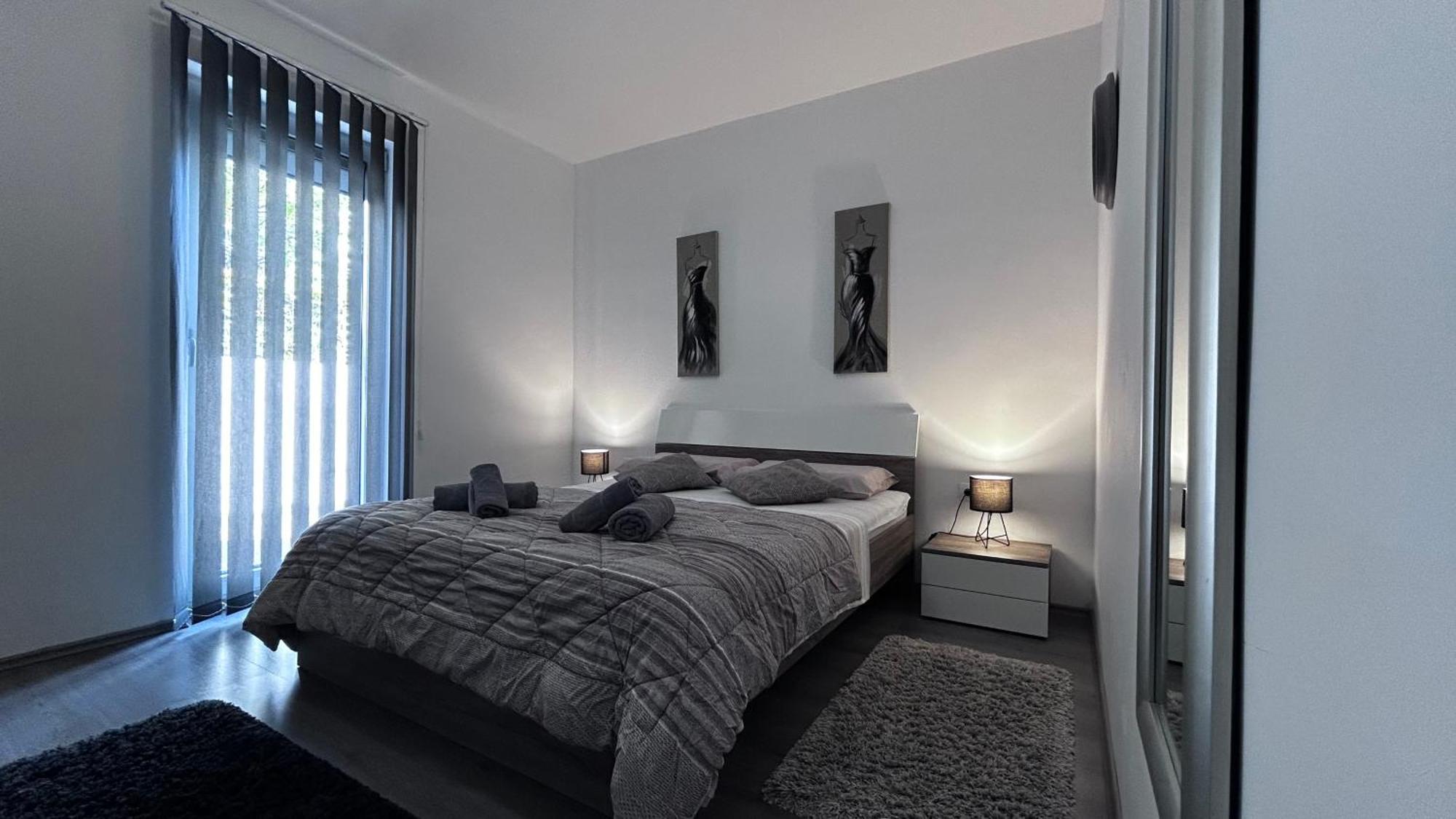Ivni Apartmani Novigrad Istria Eksteriør bilde
