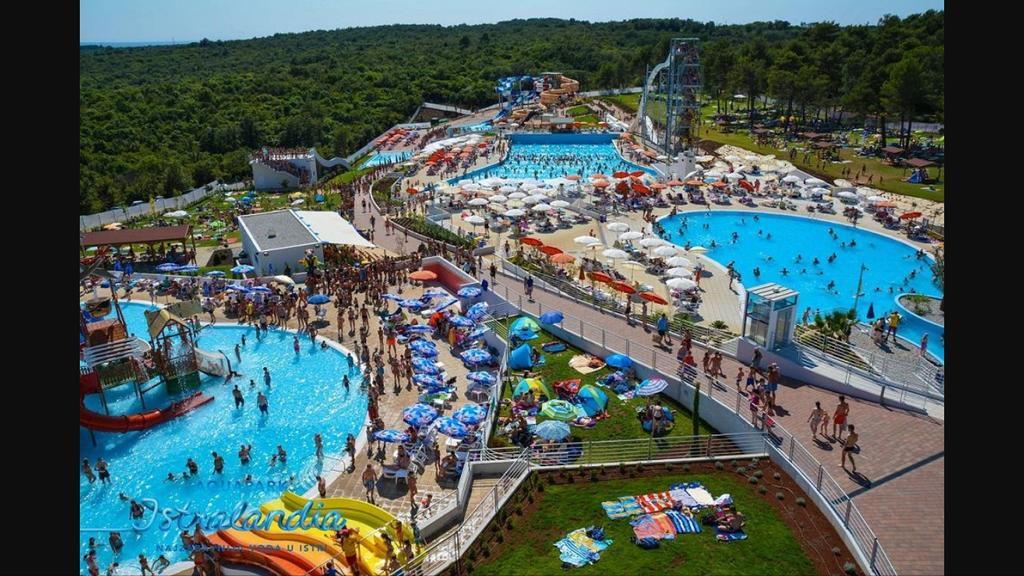 Ivni Apartmani Novigrad Istria Eksteriør bilde