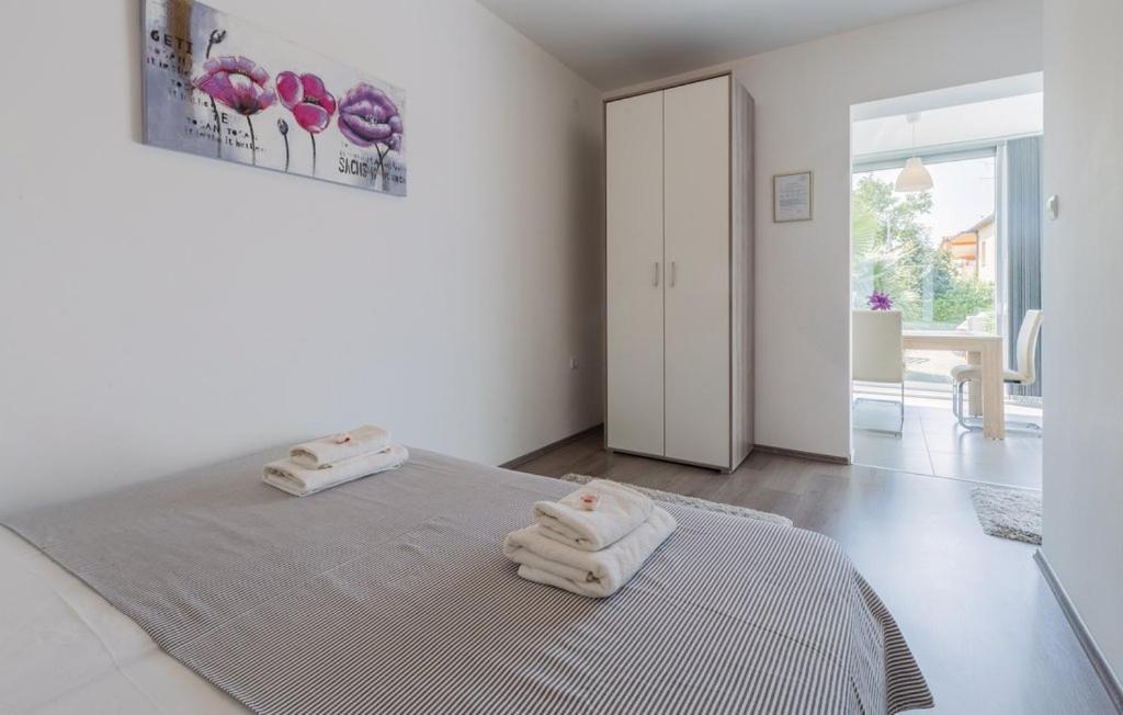 Ivni Apartmani Novigrad Istria Eksteriør bilde